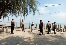 Pos Pantau Ops Ketupat Toba Kawal Ibadah dan Lomba Paskah Siswa di Pantai Wong Rame