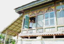 Istana Lima Laras Simbol Kebesaran Batu Bara