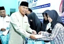Bupati Simalungun Hadiri Bukber dan Santunan di Universitas Efarina
