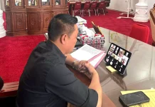 Bupati Humbahas Ikuti Vidcon Rencana Kunker DEN