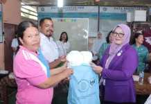Tim Pembina Posyandu Dairi Pantau Posyandu Dan Serahkan Bantuan Di Desa Bongkaras