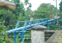 Rico Waas Tinjau Jembatan Perlintasan Kereta Api yang Roboh
