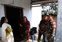 Babinsa Koramil 04/Tigalingga Mengikuti Kebaktian di GBI Kedeberek
