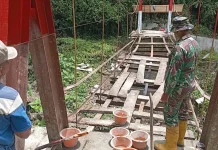 Kodim 0212/TS Tuntaskan Pembangunan Jembatan Gantung Penghubung Dua Desa di Ulu Pu