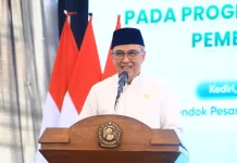 OJK Dorong Literasi Keuangan Syariah di Pesantren