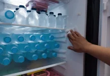 Supaya Makanan Tetap Aman, Berikut Cara Bersihkan Kulkas yang Benar