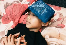 Anak Mendadak Demam Tinggi? Jangan Panik, Lakukan C-E-K sebelum Pilih Obat
