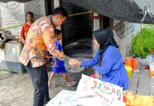 Wabup Sergai Tinjau Korban Kebakaran di Tanjung Beringin