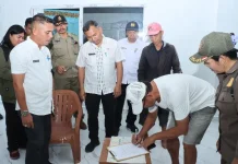 Pemkab Samosir Hentikan sementara Pembangunan Villa di Tuktuk Siadong