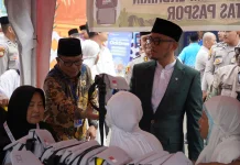 Wamenhaj Soroti Kesehatan Jemaah Haji dan Layanan Perbaikan Tas