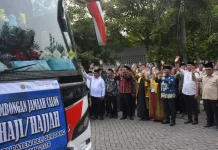 Pemkab Deli Serdang Lepas Jemaah menuju Asrama Haji Medan