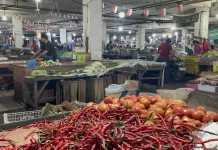 Harga Cabai dan Tomat di Pasar Petisah Medan Naik jelang Iduladha