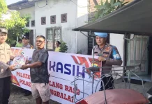 Wujud Kepedulian Sosial, Polsek Sei Tualang Raso Berbagi Sembako