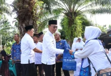 Gus Irawan Ajak Masyarakat Batang Toru Tinggalkan Pinjaman Berbunga Tinggi