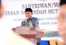 Puluhan Santri Angkatan Pertama Pesantren Darul Zakir Alwi Diwisuda