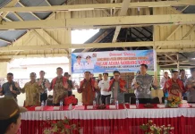 Bupati Karo Jemput Aspirasi Melalui Sambang Warga di Desa Samura