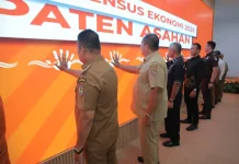 Bupati Asahan Lepas Petugas Sensus Ekonomi 2026