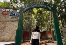 Bukit Lawang Akses Utama menuju Taman Nasional Gunung Leuser