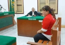 Perempuan di Medan Dituntut Empat Tahun atas Dugaan Penggelapan Dana