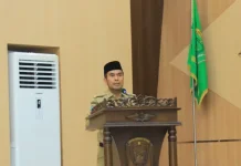 Wabup Labura Sampaikan Jawaban Bupati atas Pandangan Umum Fraksi DPRD