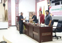 Wabup Samosir Sampaikan Ranperda Pertanggungjawaban APBD 2025
