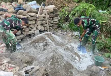 Satgas Bakti TNI Bangun Jembatan Beton di Nias