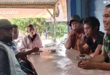 Babinsa Sapa Tokoh Masyarakat , Perkuat Keamanan dan Kebersamaan di Desa Tualang