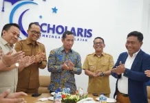 Syukuran Gedung Baru Bimbel Scholaris, Zakiyuddin Dukung Kemajuan Pendidikan