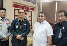 Pemko Tanjungbalai Terima Bantuan Kemenhub LPJU Tenaga Surya dan Bus Sekolah