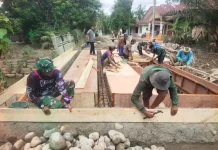 Kodim 0203/Langkat Rampungkan Pembangunan Jembatan Beton Penghubung Dua Dusun