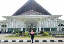 Gedung Sebaguna Pancing Khas Rumah Adat Melayu dan Batak