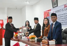 Bupati Humbahas Sampaikan Nota Jawaban Empat Ranperda ke DPRD