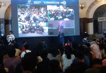 Meutya Hafid Hadiri Nobar Bola Gembira di Pos Bloc Medan