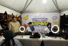 Kakanwil Imigrasi Sumut Tinjau Pasporia, Layanan Paspor Malam Hari Disambut Warga