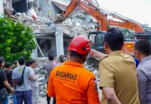 Pemko Medan Kerahkan Alat Berat dan Tim Medis Tangani Ledakan di Grand Polonia