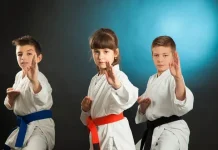 Tak Cuma Bela Diri, Ini 6 Manfaat Karate untuk Tubuh dan Mental