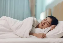 Bukan Cuma Minum yang Hangat, Ini 5 Kebiasaan agar Tidur Lebih Nyenyak