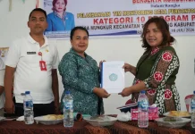 TP PKK Humbahas Monitoring Desa Percontohan di Tarabintang