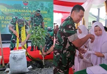 Pangdam I/Bukit Barisan Tanam Pohon dan Santuni Anak Yatim di Asahan