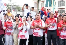 Bupati Labuhanbatu Bersama Ribuan Warga Padati Jalanan Kota Rantauprapat