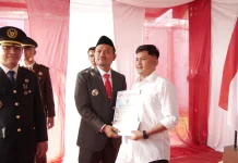 Warga Binaan Lapas Tanjungbalai Terima Ijazah Paket C pada HUT RI