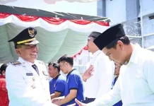 HUT Ke-81 RI, Bupati Karo Serahkan Remisi Kepada 417 Warga Binaan