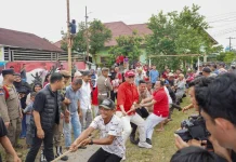 HUT Ke-81 RI, Rico Waas Ikut Lomba Bersama Warga