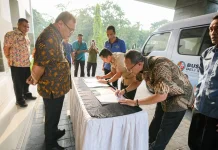 Bus Sekolah dan Perpustakaan Keliling Siap Perkuat Layanan