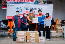 Pertamina Patra Niaga Sumbagut Salurkan Bantuan Penanggulangan Asap Kerumutan