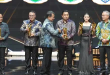 Rico Waas Raih Award, Qresto Antar Medan Jadi Pelopor Pajak Digital