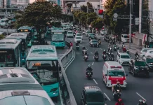 Momen Sehari-hari yang Cuma Dipahami Warga Kota Besar, Kamu Relate?