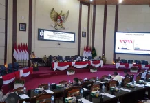 Rico Waas Jelaskan Revisi Perda Pajak dan Retribusi ke DPRD Medan