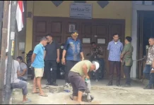 Tim ASRI Binjai Kota Bersihkan Gorong-Gorong di Jalan Samanhudi