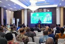 Luncurkan Lima Aplikasi, Rico Waas Dorong Integrasi Data Berbasis AI via WhatsApp